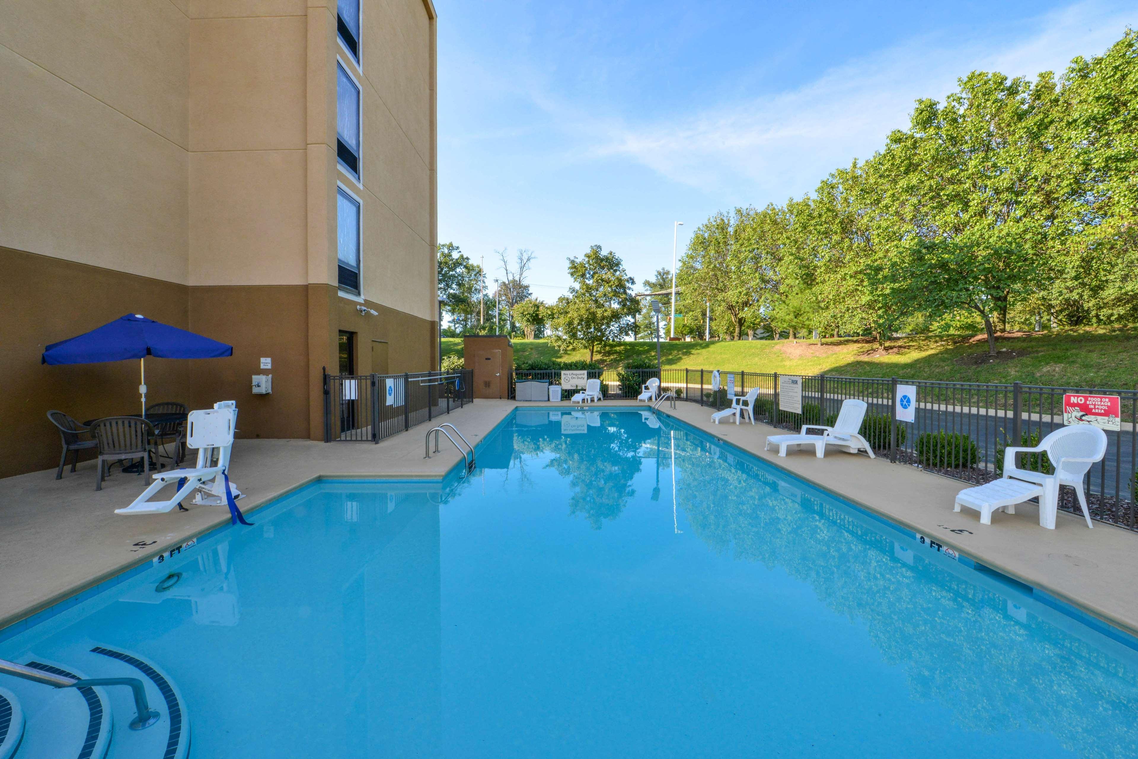 Hampton Inn Nashville-I-24 Hickory Hollow Екстериор снимка
