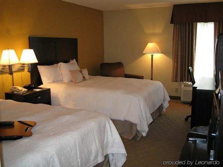 Hampton Inn Nashville-I-24 Hickory Hollow Стая снимка